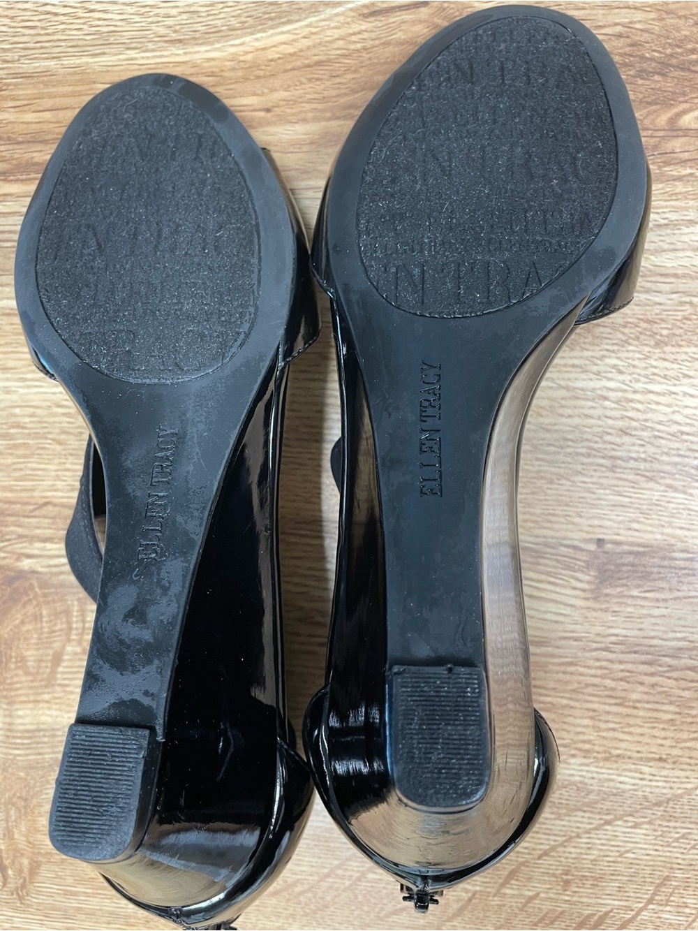Ellen Tracy Black Patent Open-Toe Slingback Sandals - Picture 6 of 7